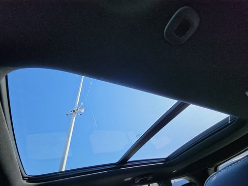 Used 2024 Jeep Grand Cherokee Limited 4xe w/ Luxury Tech Group II image 33