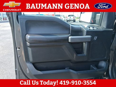 Used 2018 Ford F150 XLT w/ Equipment Group 302A Luxury AWD/4WD image 11