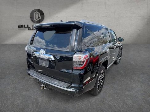 Used 2017 Toyota 4Runner Limited AWD/4WD image 10