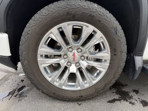 Used 2023 GMC Sierra 1500 Denali AWD/4WD image 11