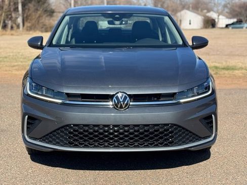 Used 2025 Volkswagen Jetta S image 2