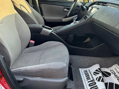 Used 2013 Toyota Prius Three FWD image 12