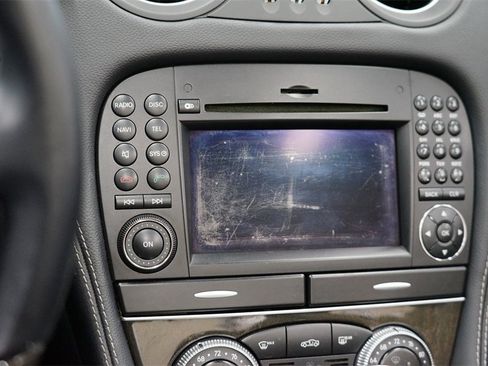 Used 2012 Mercedes-Benz SL 550 image 19