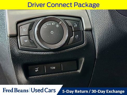 Certified 2018 Ford Explorer XLT w/ Equipment Group 202A image 13