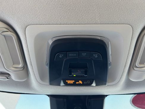 Certified 2023 Toyota Corolla LE image 31