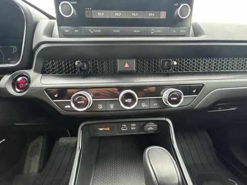 Used 2023 Honda CR-V Sport image 24