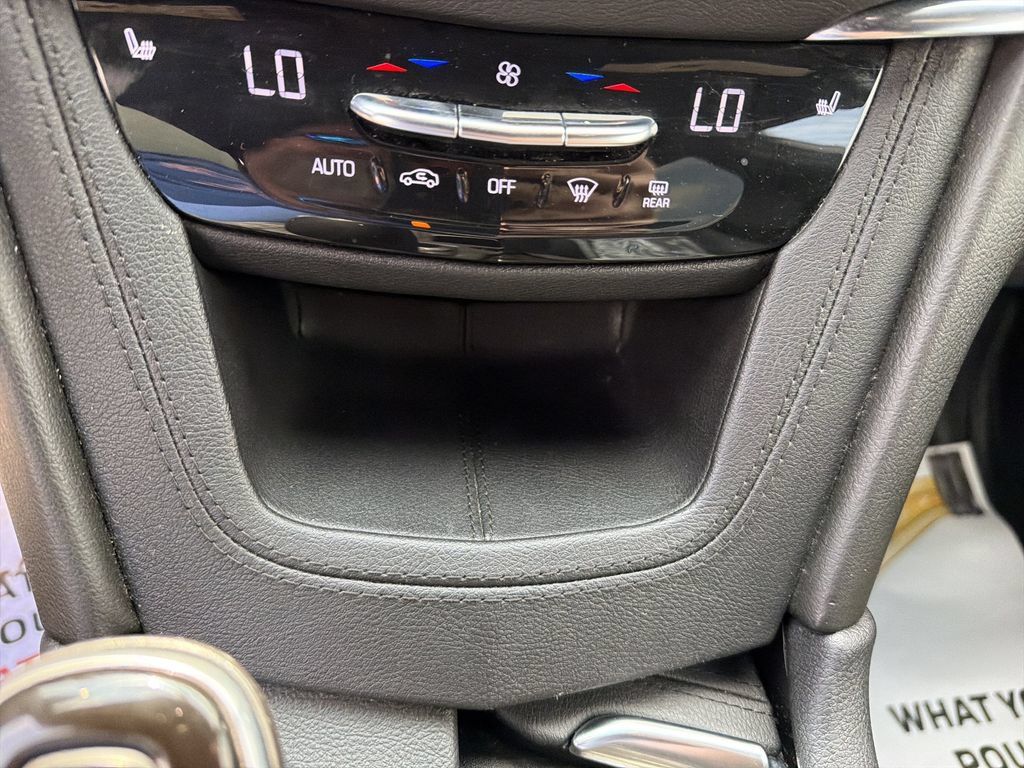 Used 2021 Cadillac XT5 Premium Luxury AWD/4WD image 25