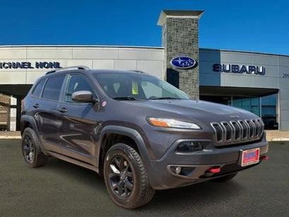 Used 2016 Jeep Cherokee Trailhawk w/ Leather Interior Group