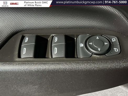 Used 2024 Chevrolet Equinox RS w/ LPO, Floor Liner Package image 20