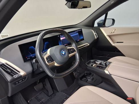 Certified 2023 BMW iX xDrive50 w/ Sport Package AWD/4WD image 2