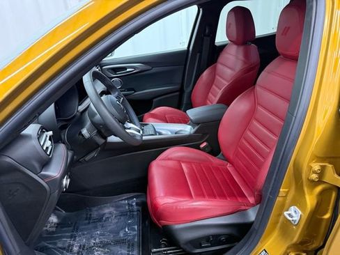 Used 2023 Dodge Hornet GT Plus image 5