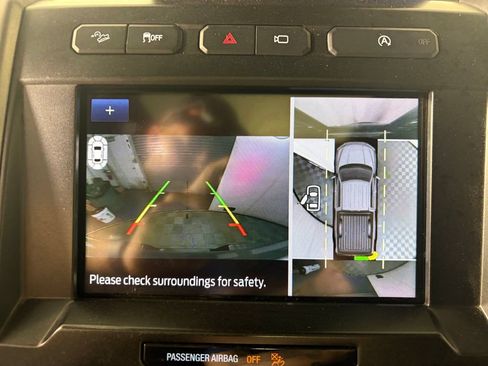 Certified 2019 Ford F150 Platinum w/ Equipment Group 701A Luxury AWD/4WD image 18