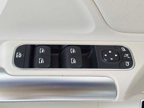 Certified 2026 Mercedes-Benz GLA 250 4MATIC image 25