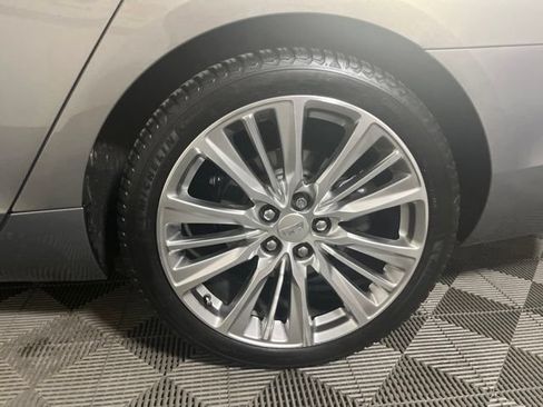Used 2019 Cadillac XTS Platinum FWD image 40