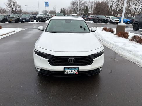 Certified 2023 Honda Accord EX-L image 2