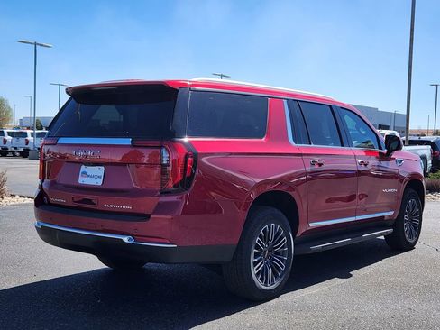 New 2026 GMC Yukon XL Elevation w/ Elevation Premium Package image 3
