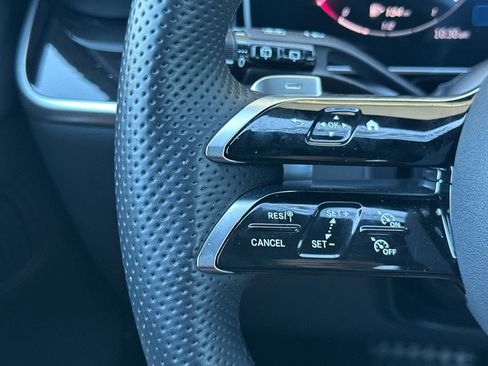 Certified 2025 Mercedes-Benz GLC 300 4MATIC image 26