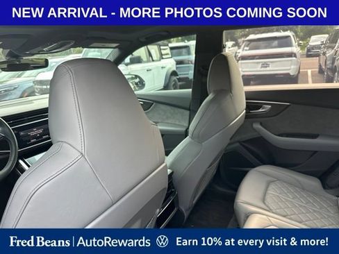 Used 2022 Audi SQ8 Prestige w/ Prestige Package AWD/4WD image 11