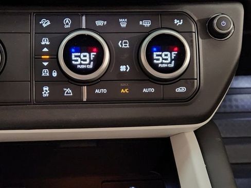 New 2026 Land Rover Defender 110 X-Dynamic SE AWD/4WD image 18