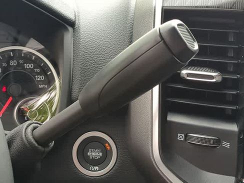 New 2026 RAM 2500 Big Horn AWD/4WD image 33
