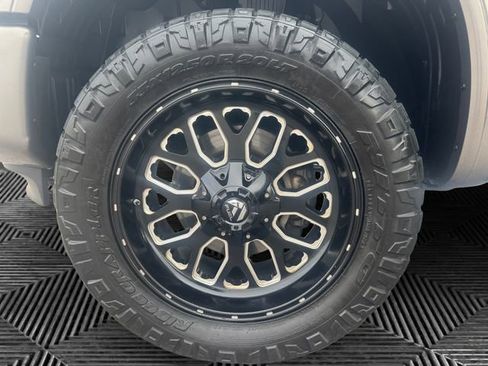 Used 2017 Nissan Titan Platinum Reserve image 14