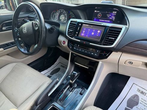 Used 2016 Honda Accord EX-L image 19