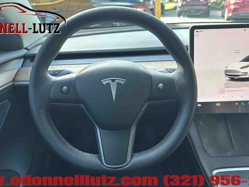 Used 2023 Tesla Model 3 Standard Range image 17