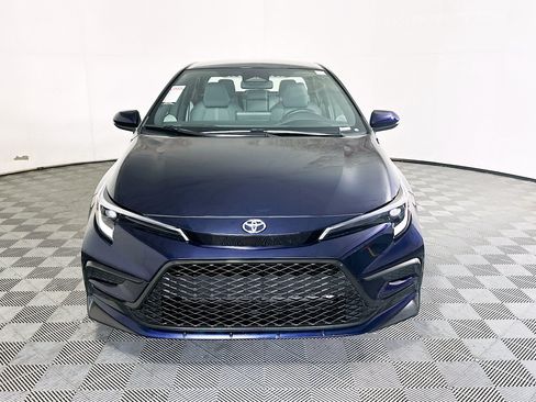 Used 2025 Toyota Corolla SE FWD image 8