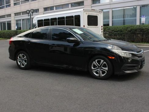 Used 2017 Honda Civic LX image 2