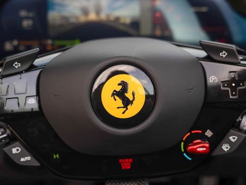 Used 2025 Ferrari SF90 Spider image 42