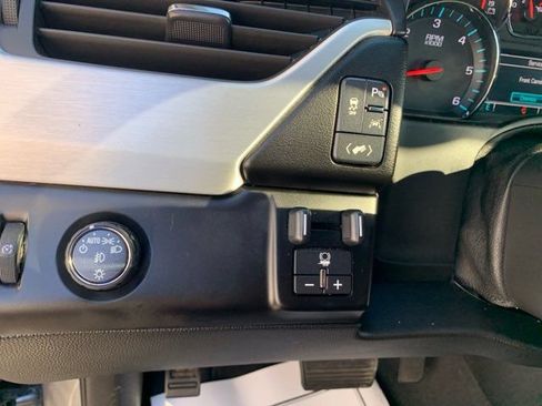 Used 2020 GMC Yukon SLT w/ Open Road Package image 38