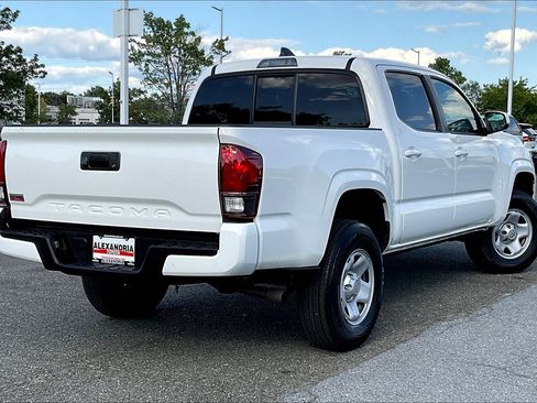 Used 2023 Toyota Tacoma SR w/ SR Convenience Package image 11