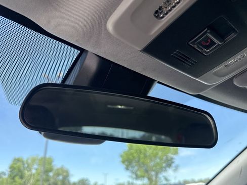 Used 2022 Toyota Camry LE image 22