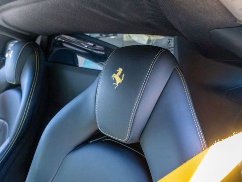 Used 2019 Ferrari 488 GTB RWD image 39