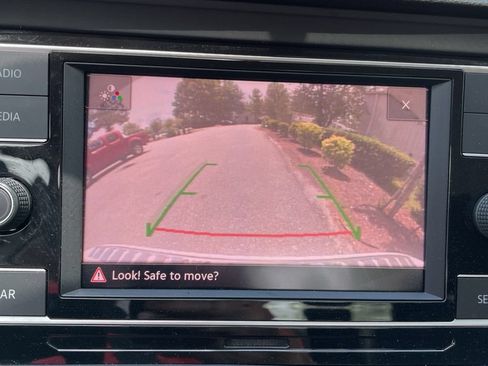 Used 2019 Volkswagen Jetta S w/ Driver Assistance Package FWD image 8