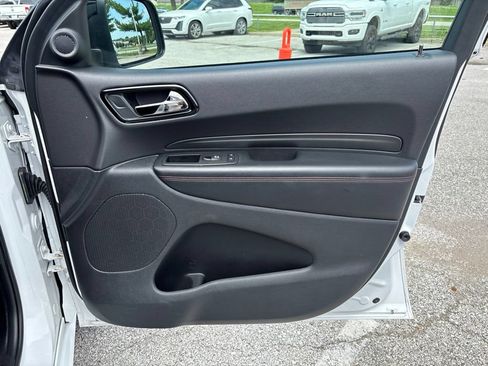 Used 2025 Dodge Durango GT AWD/4WD image 41