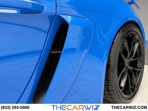 Used 2022 Porsche 718 Cayman GT4 image 17