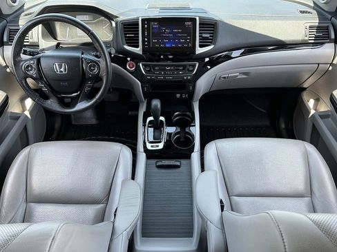Used 2018 Honda Ridgeline RTL-E image 15