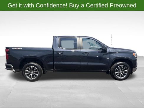 Used 2022 Chevrolet Silverado 1500 LT AWD/4WD image 2