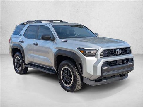 Used 2025 Toyota 4Runner Hybrid TRD Off Road image 3