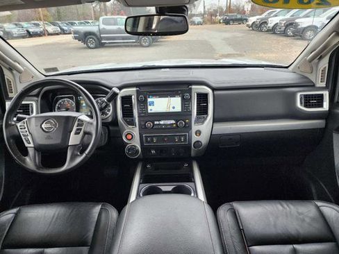 Used 2018 Nissan Titan PRO-4X w/ Pro-4x Convenience Package image 20