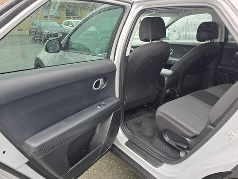 Used 2024 Hyundai Ioniq 5 SEL AWD/4WD image 13