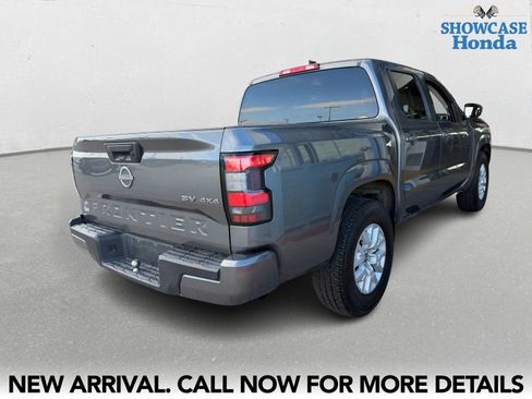 Used 2022 Nissan Frontier SV image 5