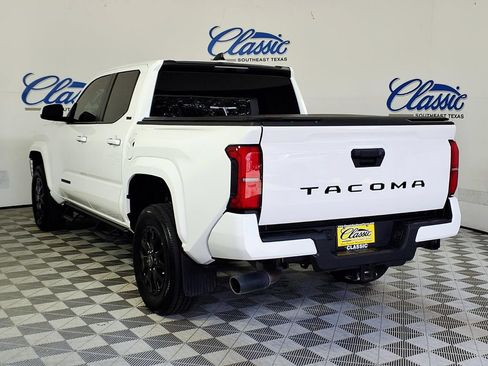 Used 2025 Toyota Tacoma SR5 RWD image 2