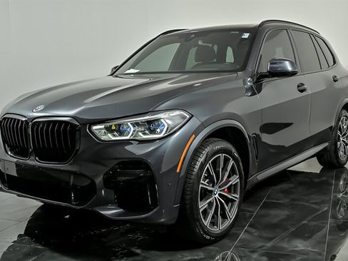 Used 2022 BMW X5 M50i w/ Executive Package AWD/4WD image 5