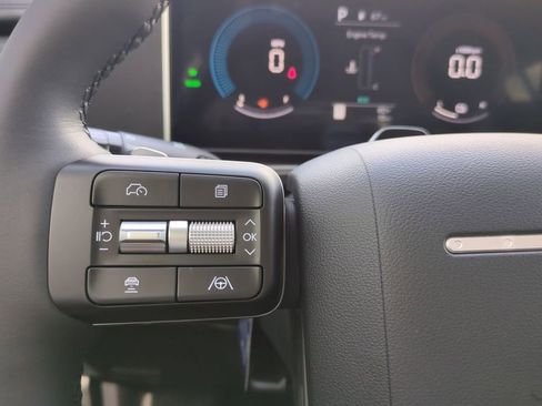 New 2026 Hyundai Santa Fe SEL FWD image 32