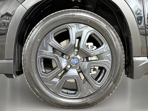 Used 2024 Subaru Ascent Onyx Edition Limited w/ Popular Package Onyx image 11