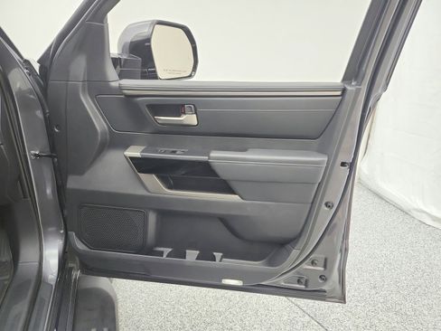 Used 2022 Toyota Tundra Limited image 26