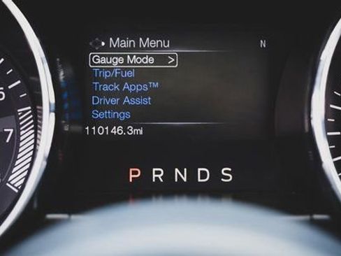 Used 2016 Ford Mustang Coupe image 8