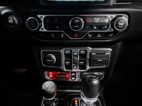 Used 2023 Jeep Wrangler Unlimited Rubicon 392 w/ Xtreme Recon 35" Tire Package image 21